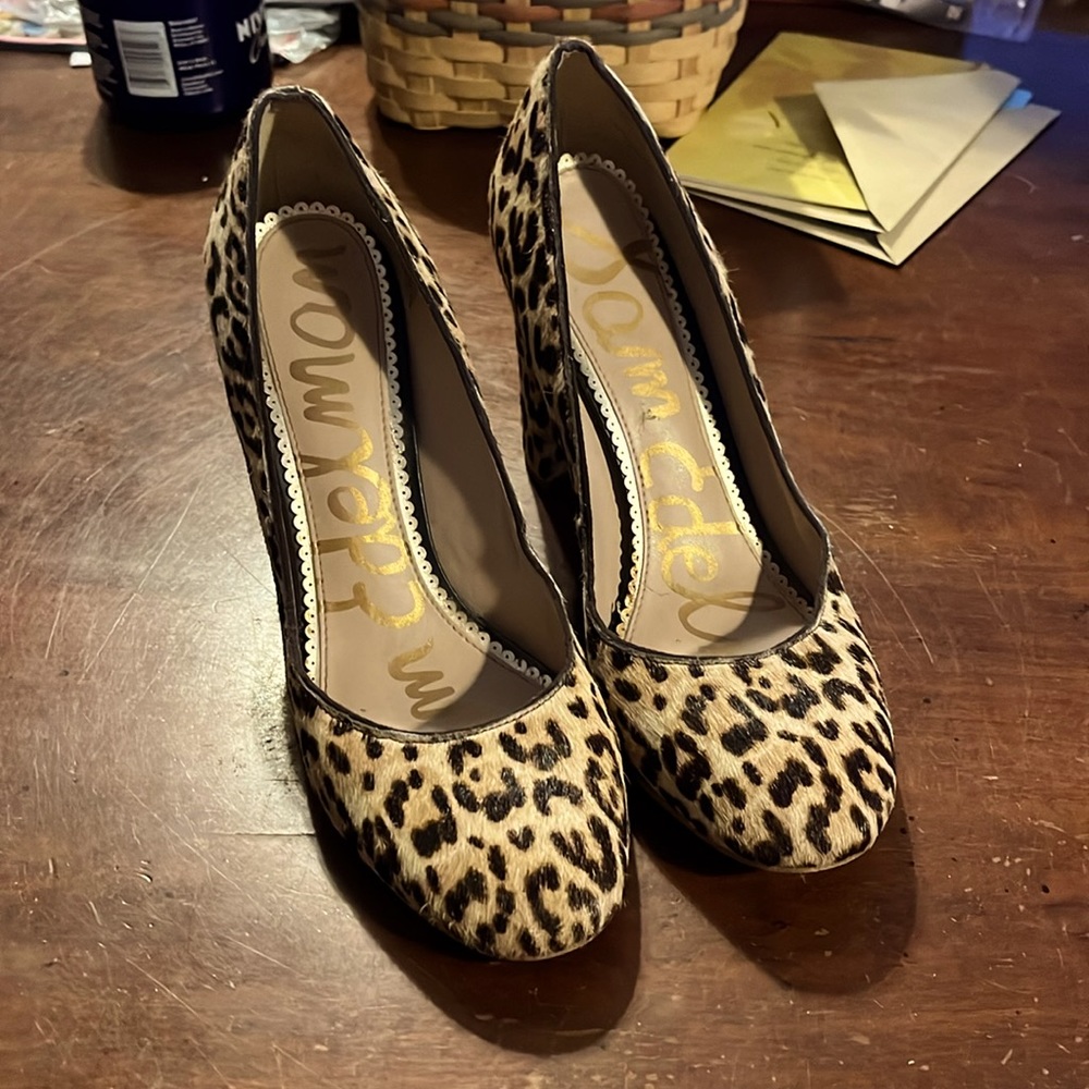 Sam Edelman leopard print heels, 9m